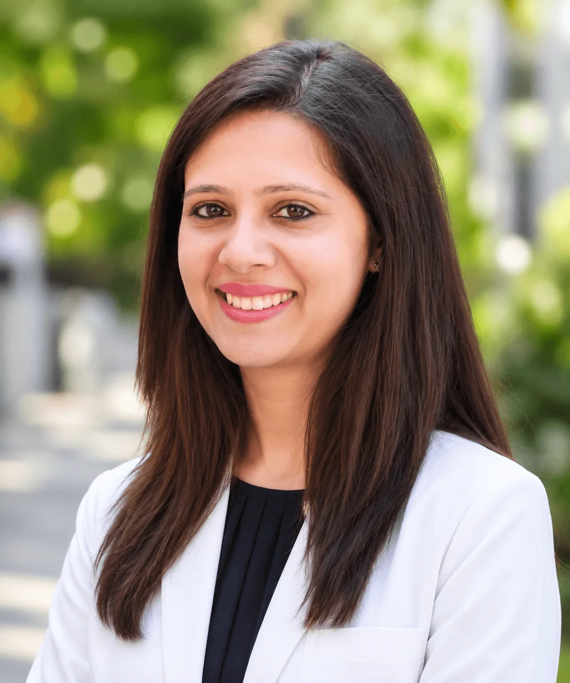 Dr Silky Jain